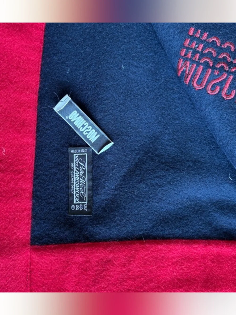 NWOT Moschino Throw Blanket 100% Lambswool Made in Italy